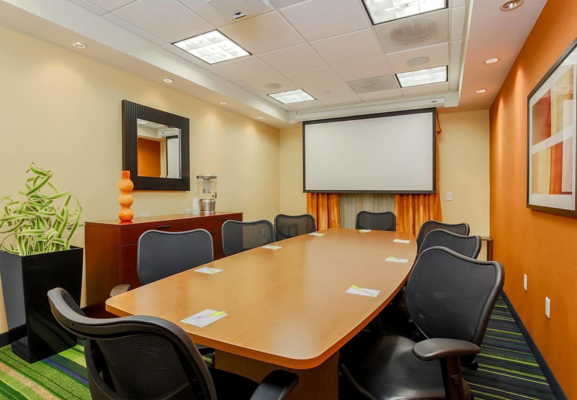 Fairfield Inn & Suites By Marriott מאוואה מראה חיצוני תמונה